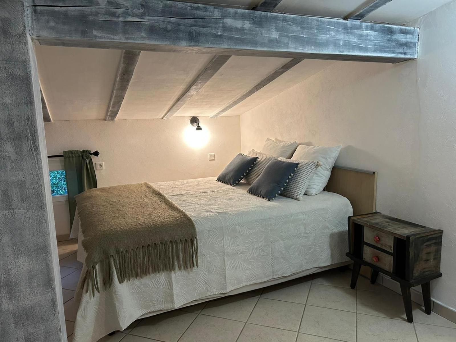 Residence Gabrielle Le Cannet Des Maures Экстерьер фото