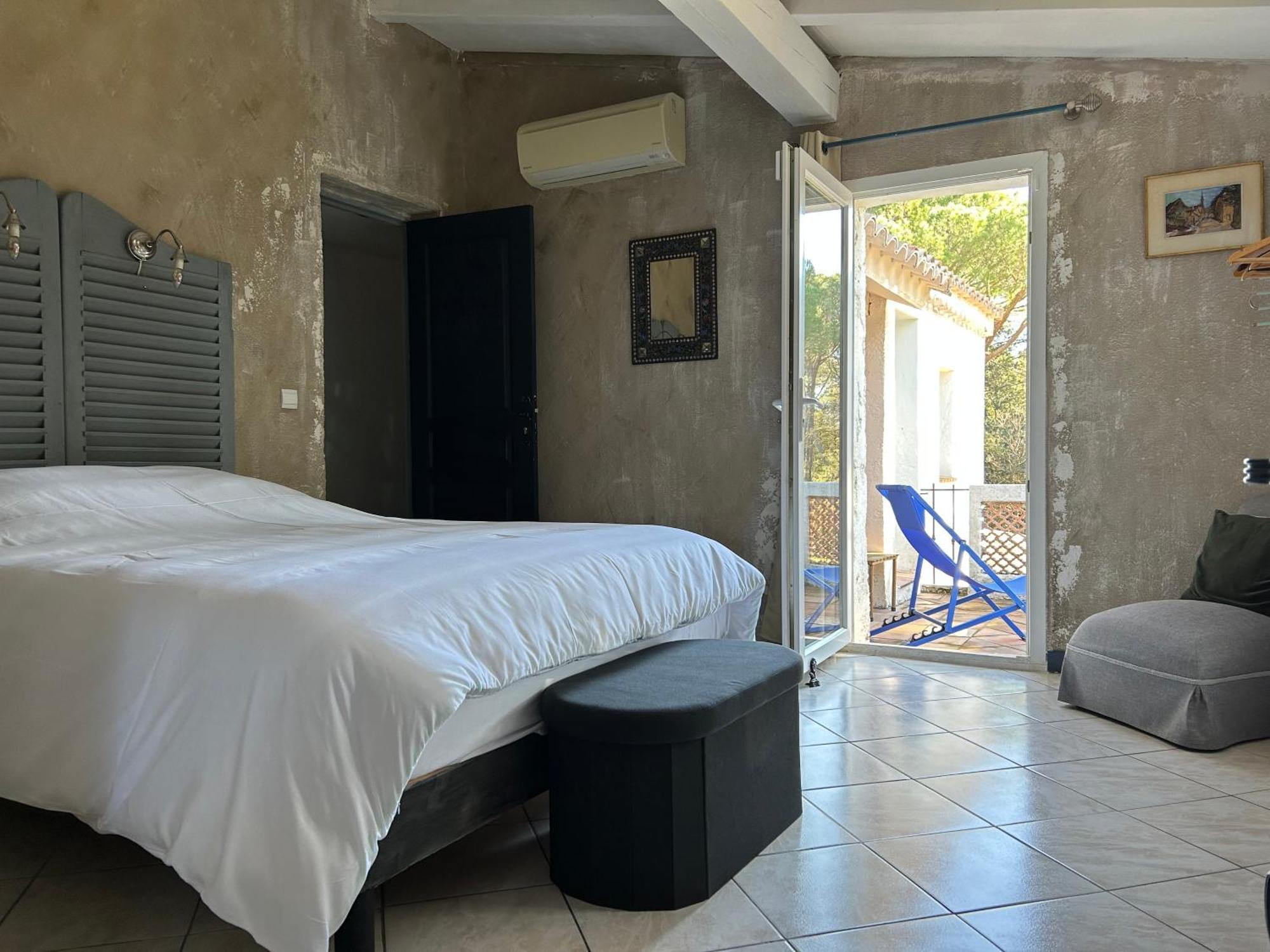 Residence Gabrielle Le Cannet Des Maures Экстерьер фото